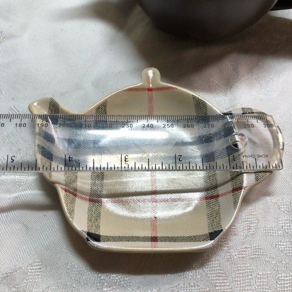 3 Piece Tea Set Plaid tea rest in box - Picture 4 of 13